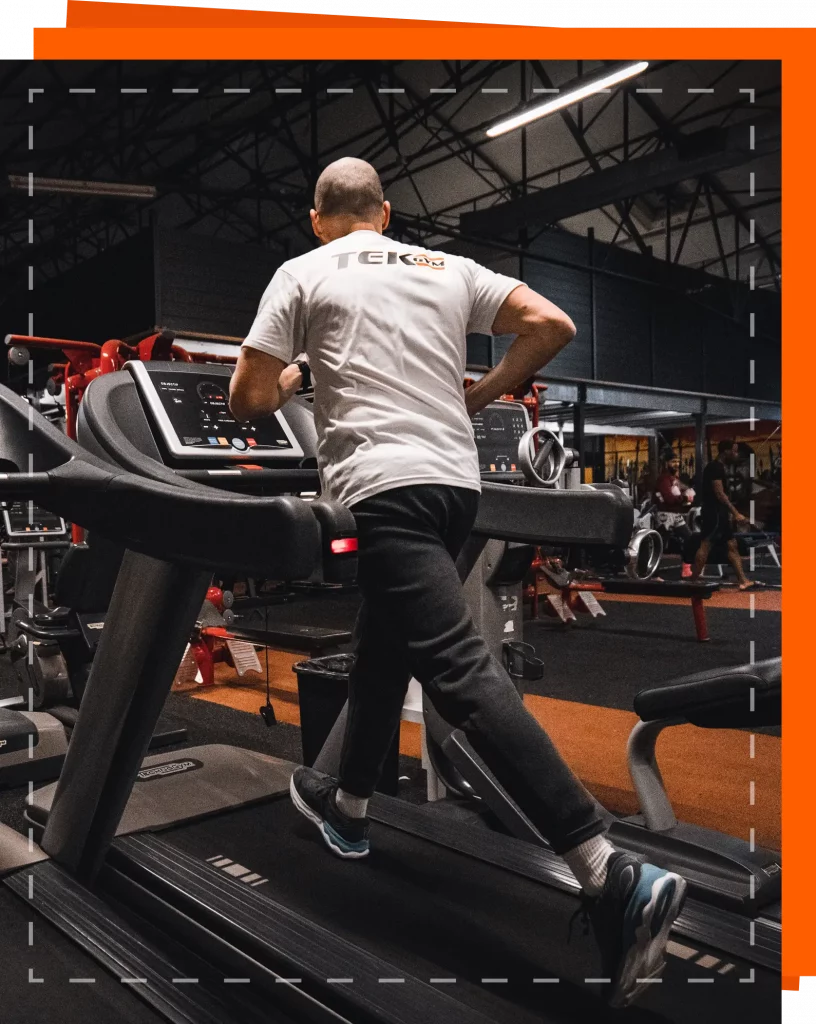 Vue intérieure de la salle de sport à Meaux Tek Gym